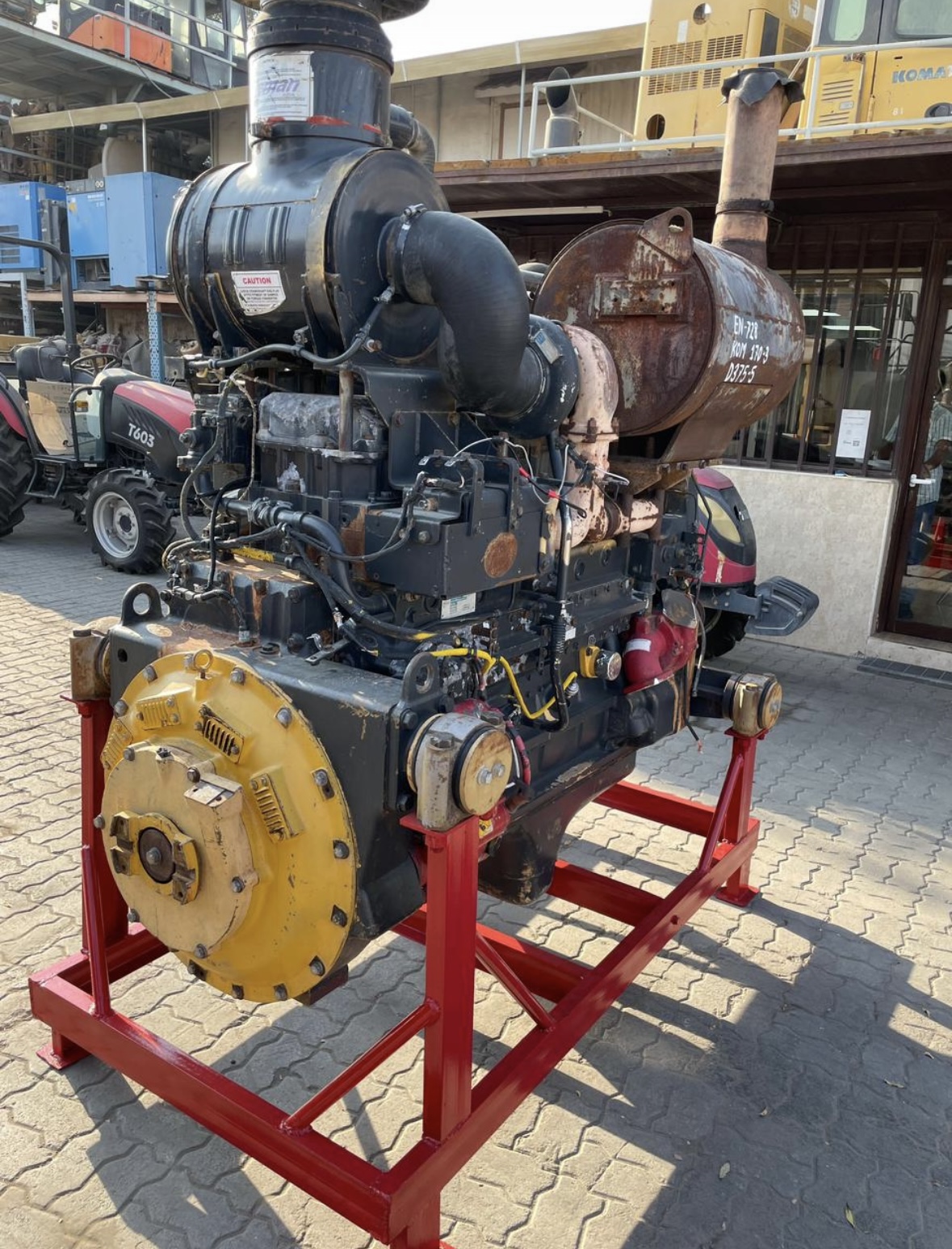 Двигатель Komatsu SA6D170E-3