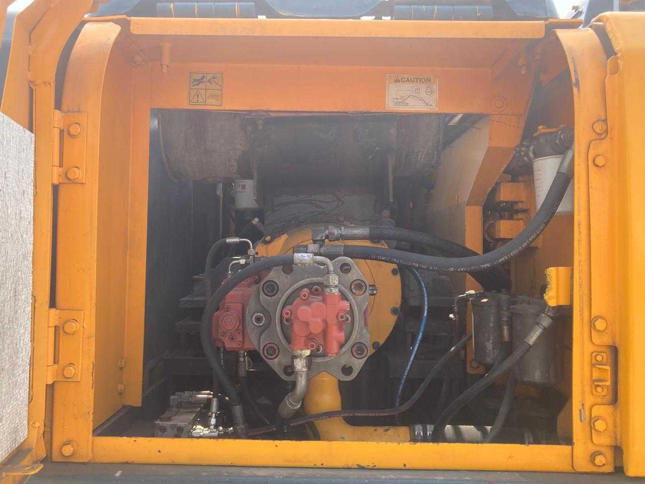 Экскаватор HYUNDAI R210-7V