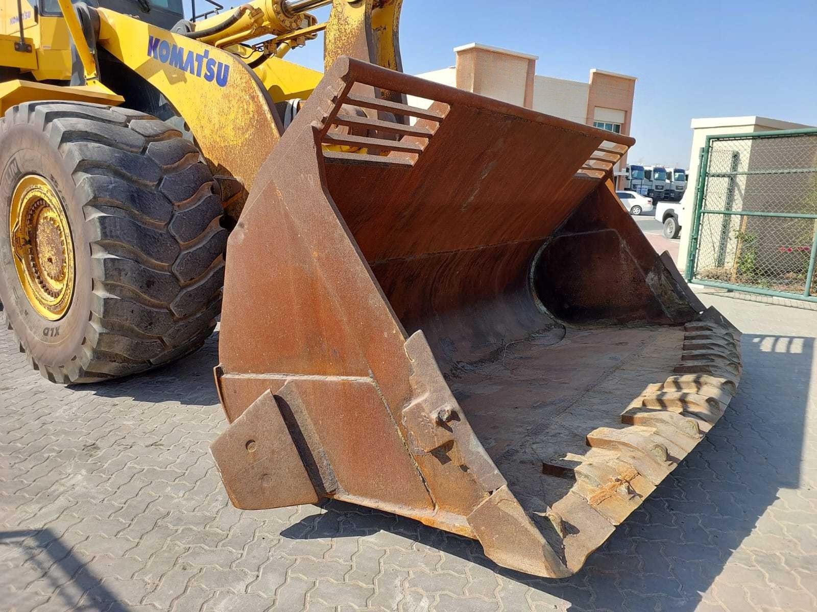 Погрузчик KOMATSU WA600-6R