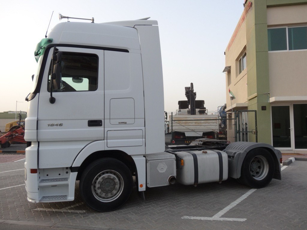 Тягач Mercedes-Benz Tractor Unit 1846 Actros Euro 4