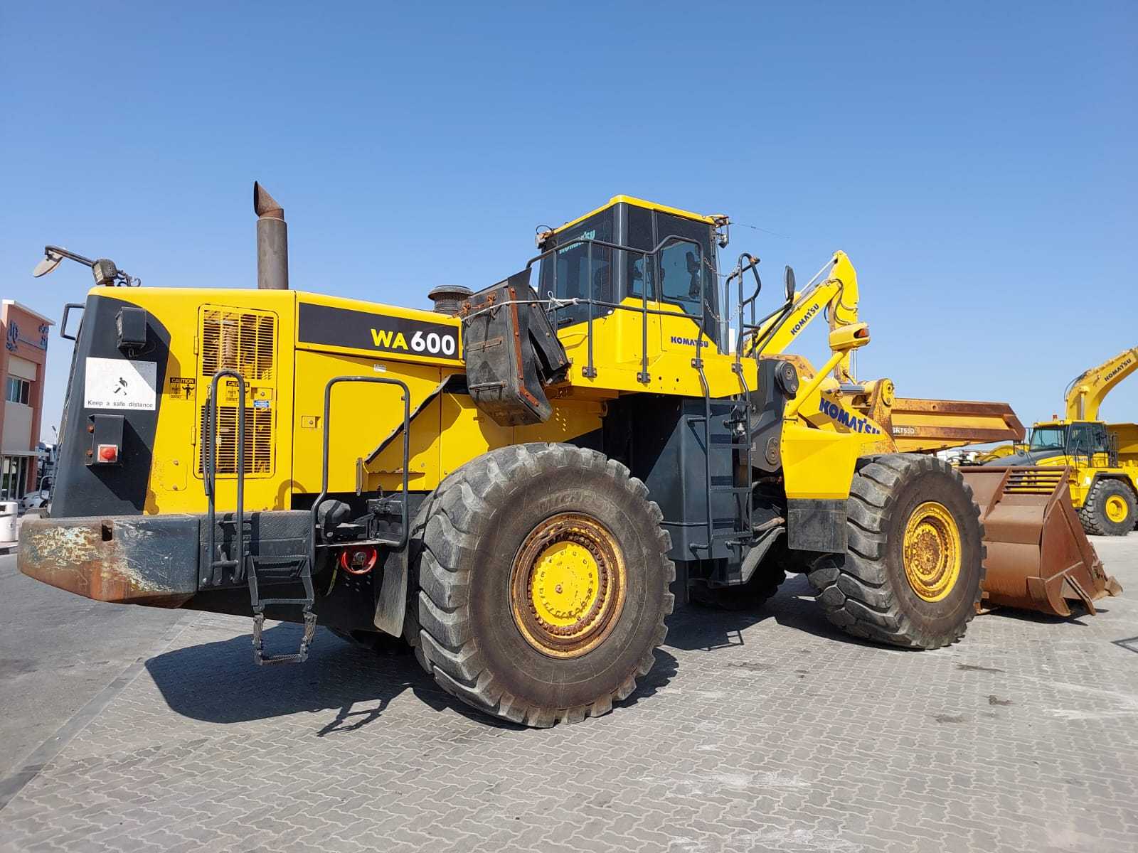 Погрузчик KOMATSU WA600-6R
