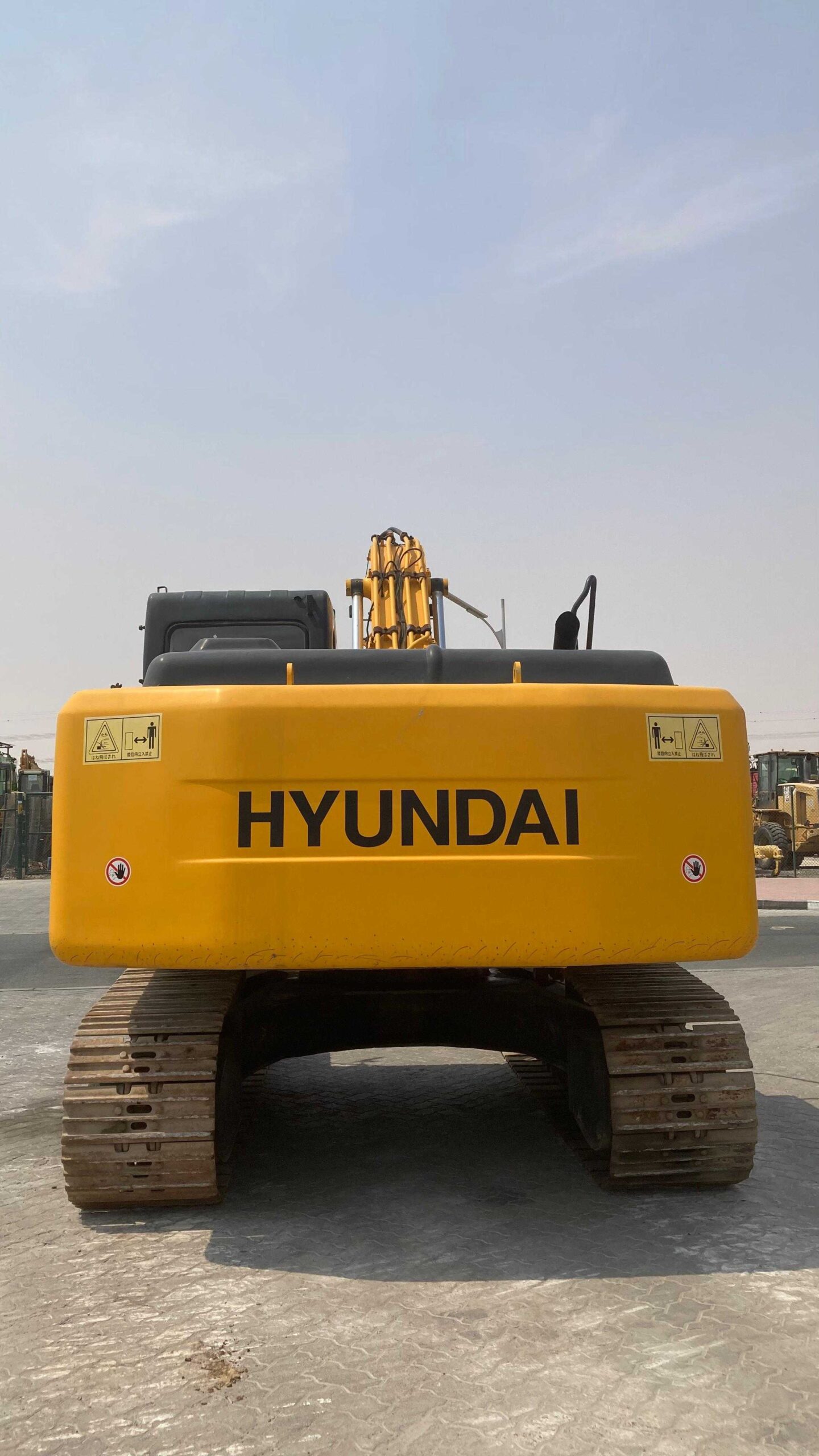 Экскаваторы HYUNDAI R210LC-7