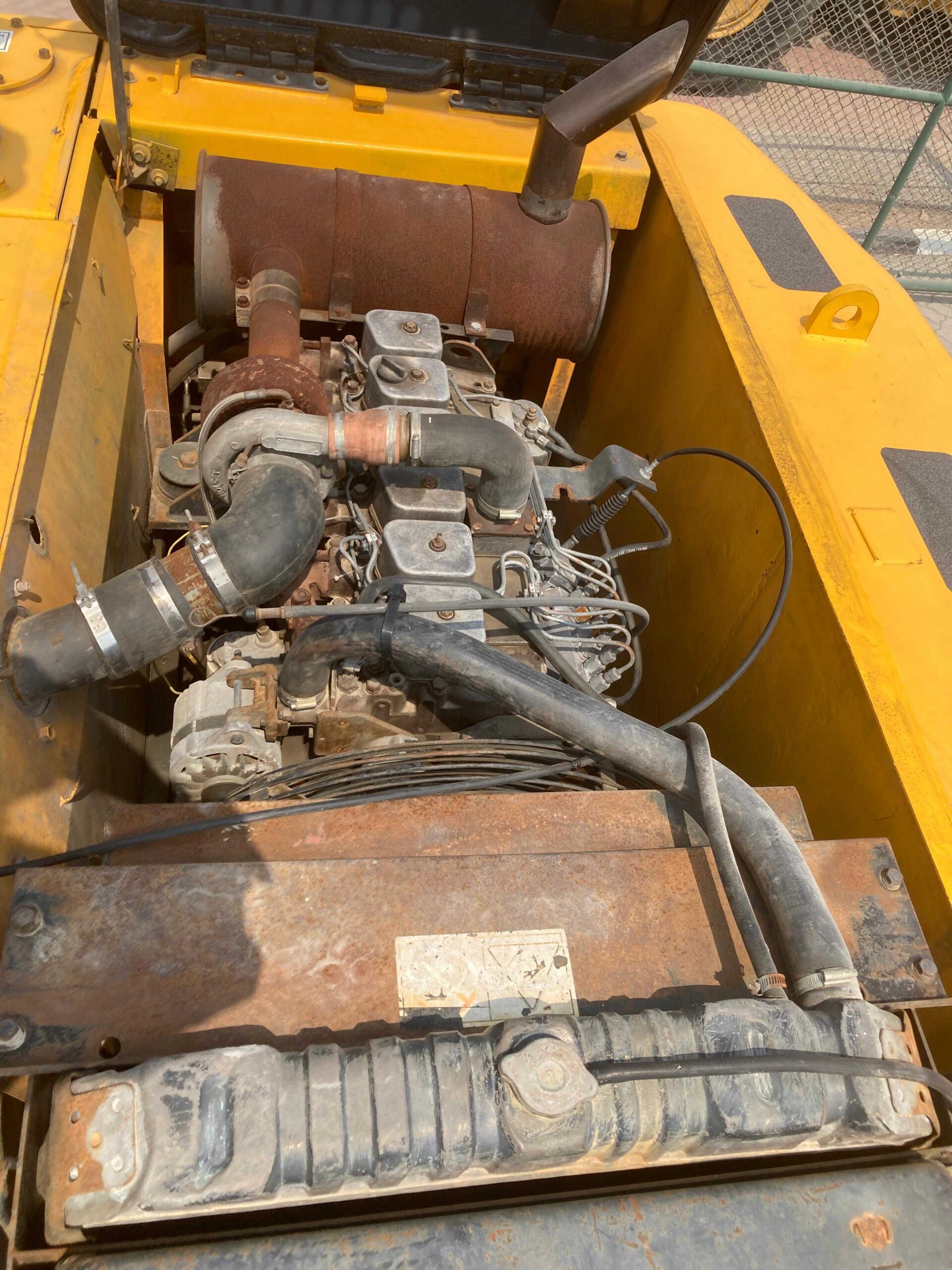 Экскаваторы HYUNDAI R210LC-7