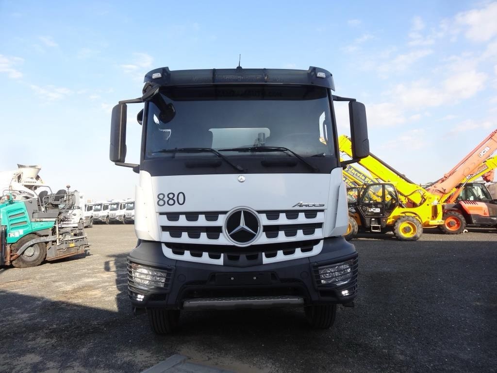 Автобетоносмеситель Mercedes-Benz Concrete Mixer 3240 Arocs Euro 6