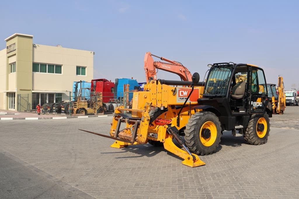 Телескопический погрузчик JCB 540-170 Телескопический погрузчик JCB 540-170
