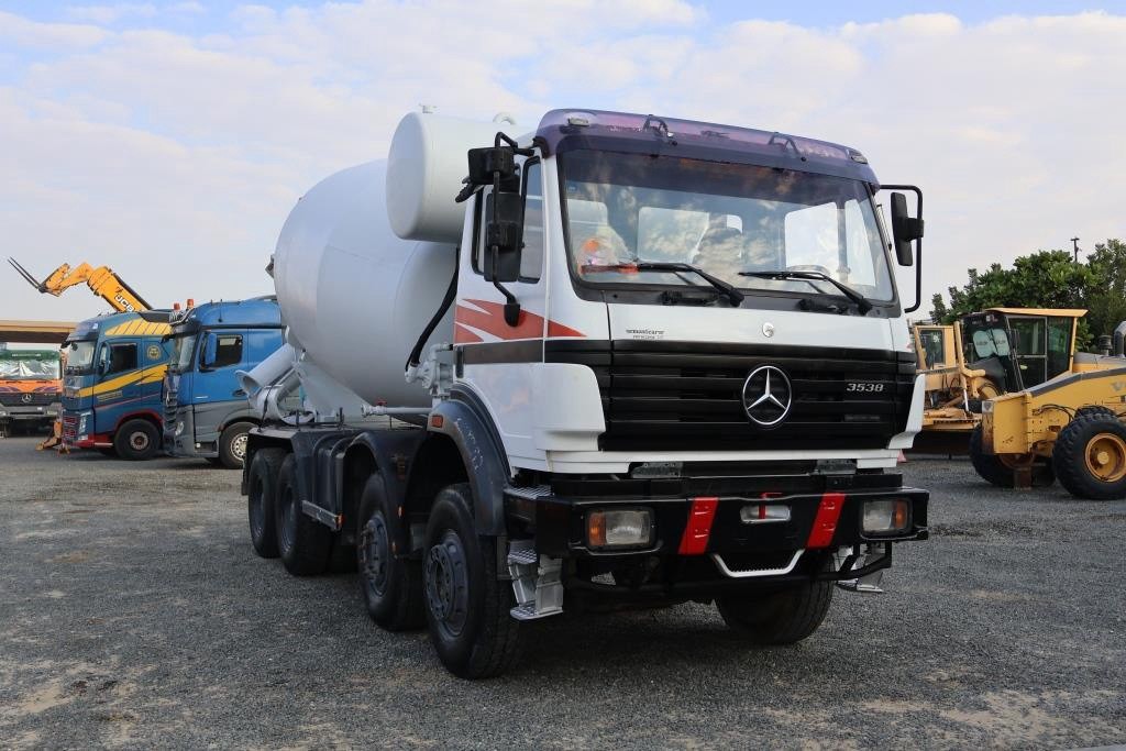Автобетоносмеситель Mercedes-Benz 3538 Concrete Mixer