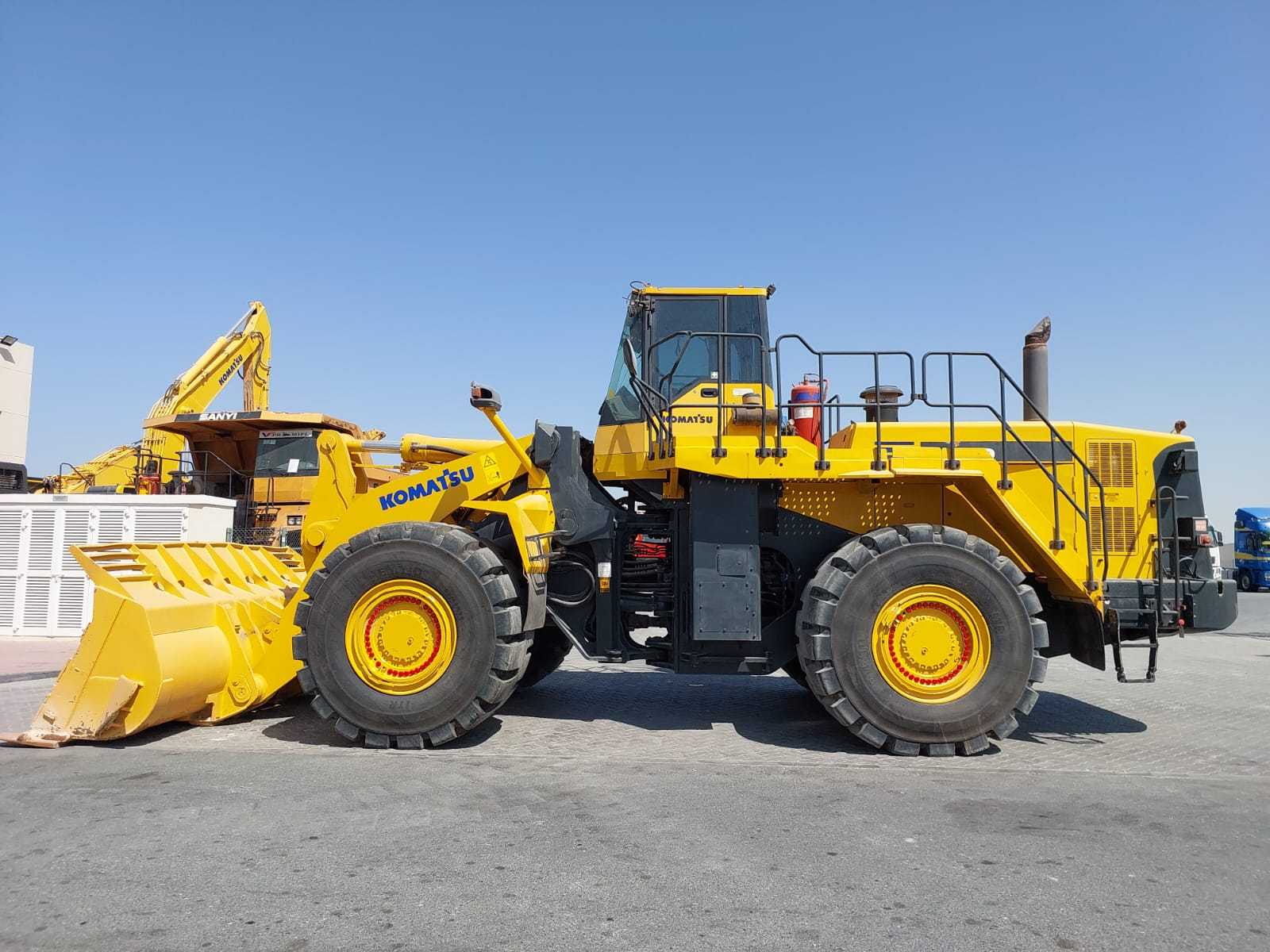 Погрузчик KOMATSU WA600-6R