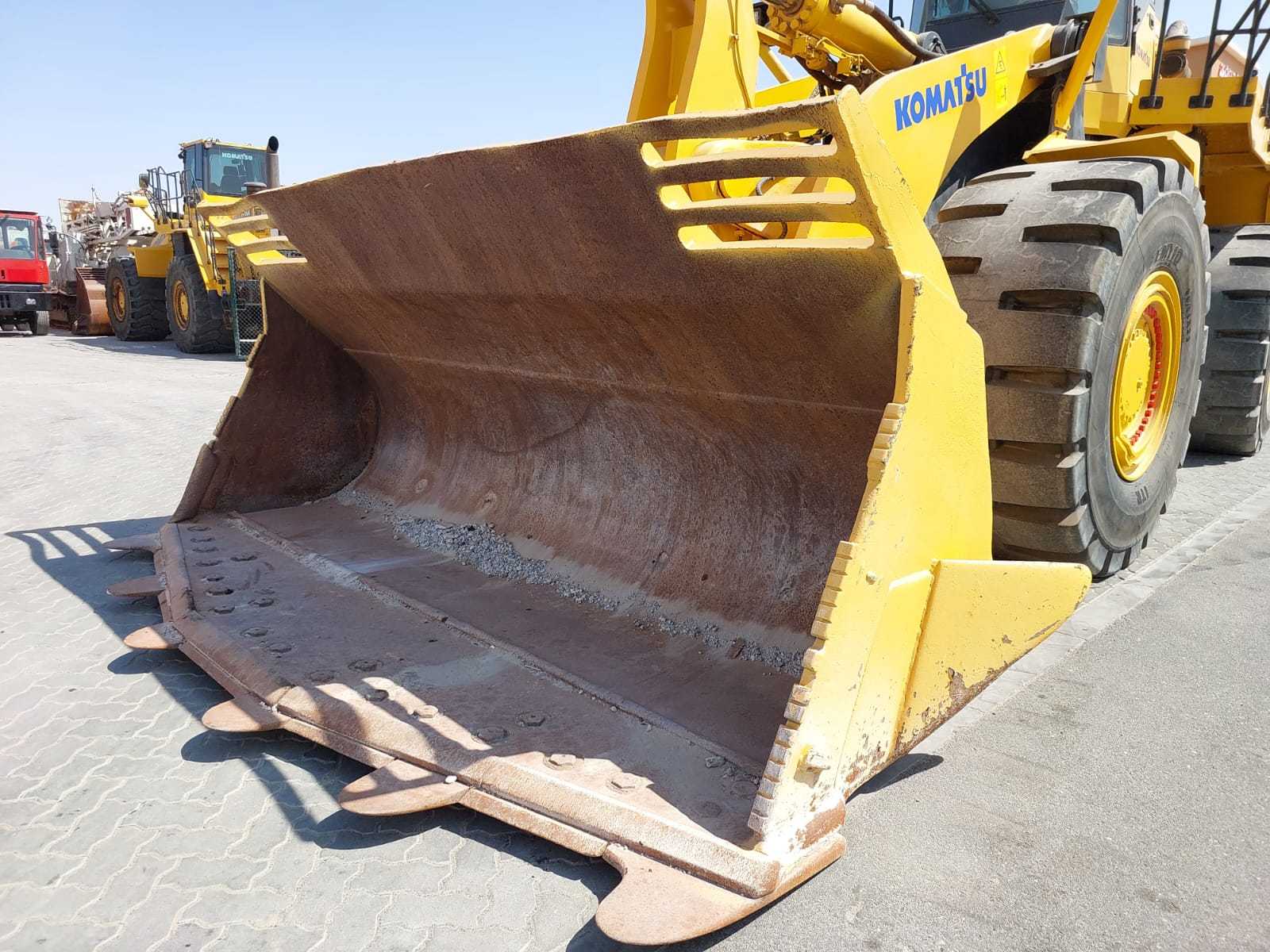 Погрузчик KOMATSU WA600-6R