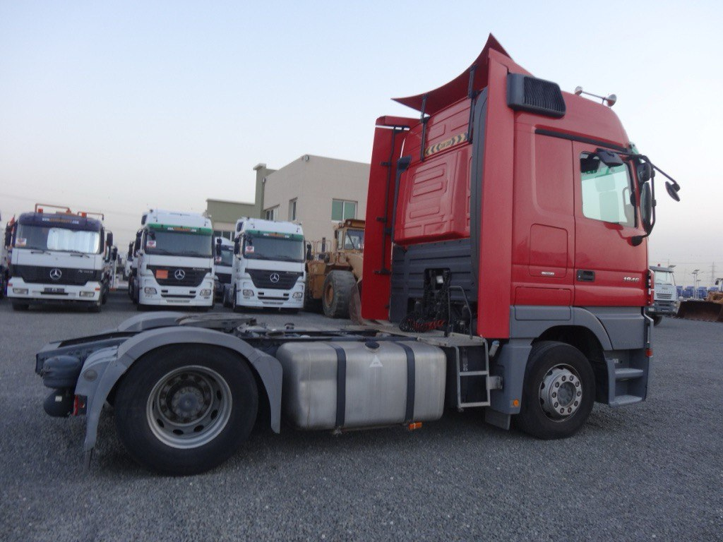 Тягач Mercedes-Benz Tractor Unit 1846 Actros Euro 5