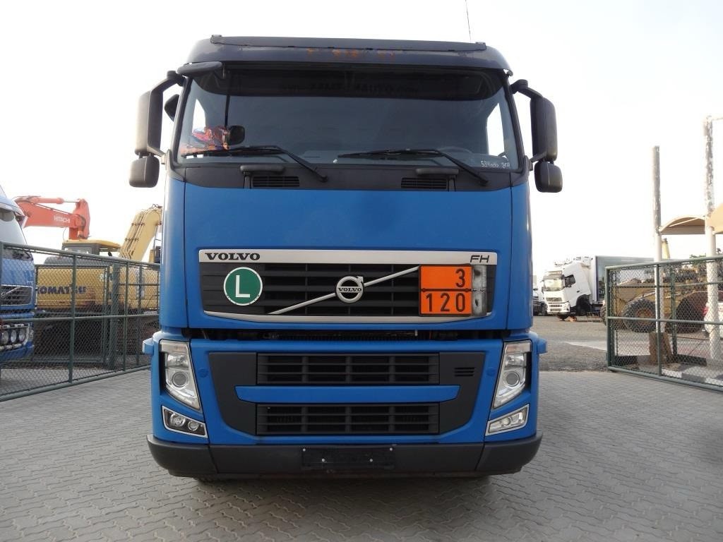Грузовик Volvo FH440 Diesel Tanker Truck