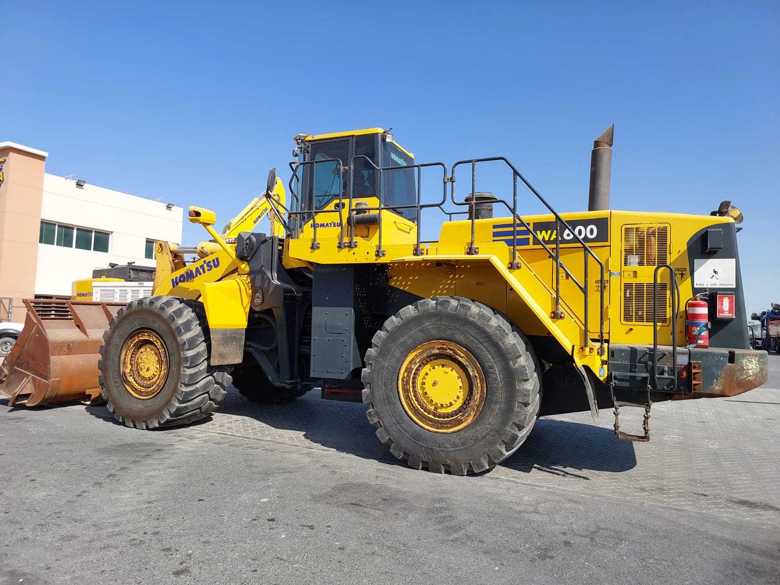Погрузчик KOMATSU WA600-6R
