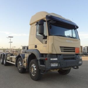 Грузовик Iveco 410 Trakker