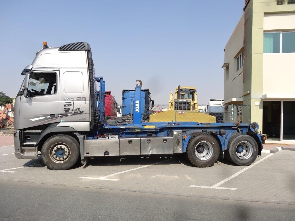 Грузовик Volvo FH480 Skiploader Truck Грузовик Volvo FH480 Skiploader Truck