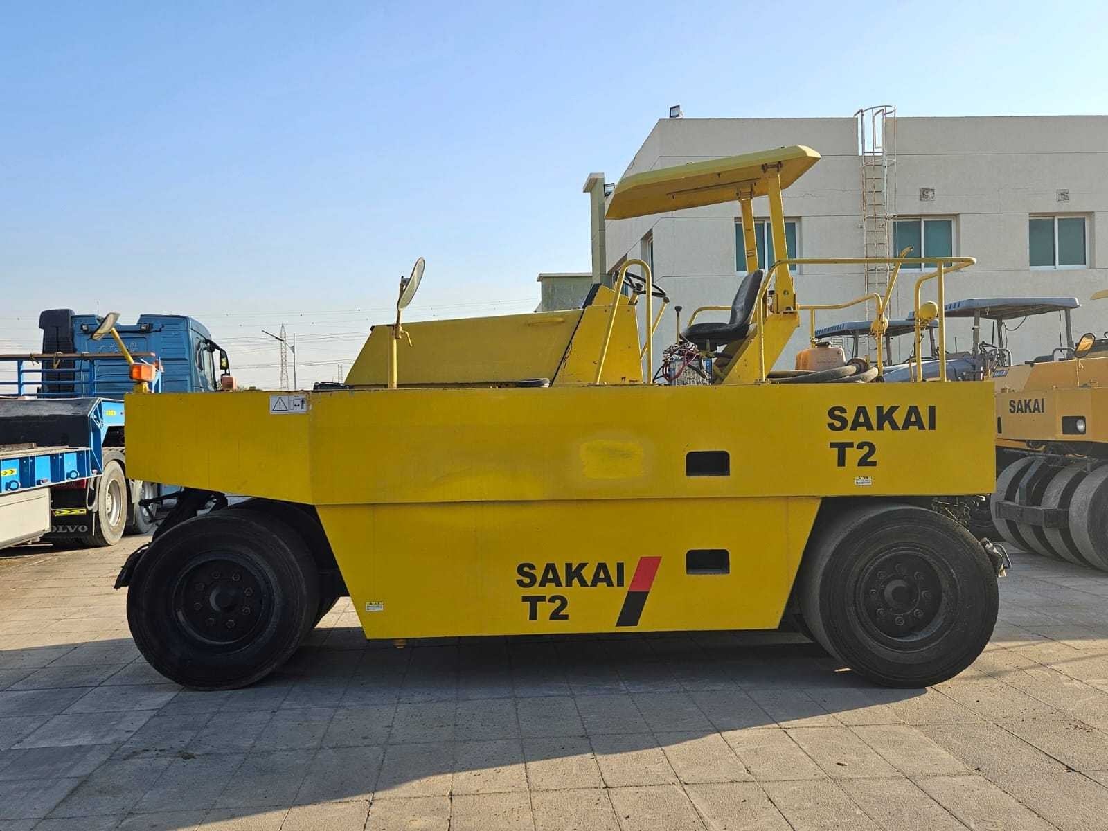 Дорожный каток SAKAI T2