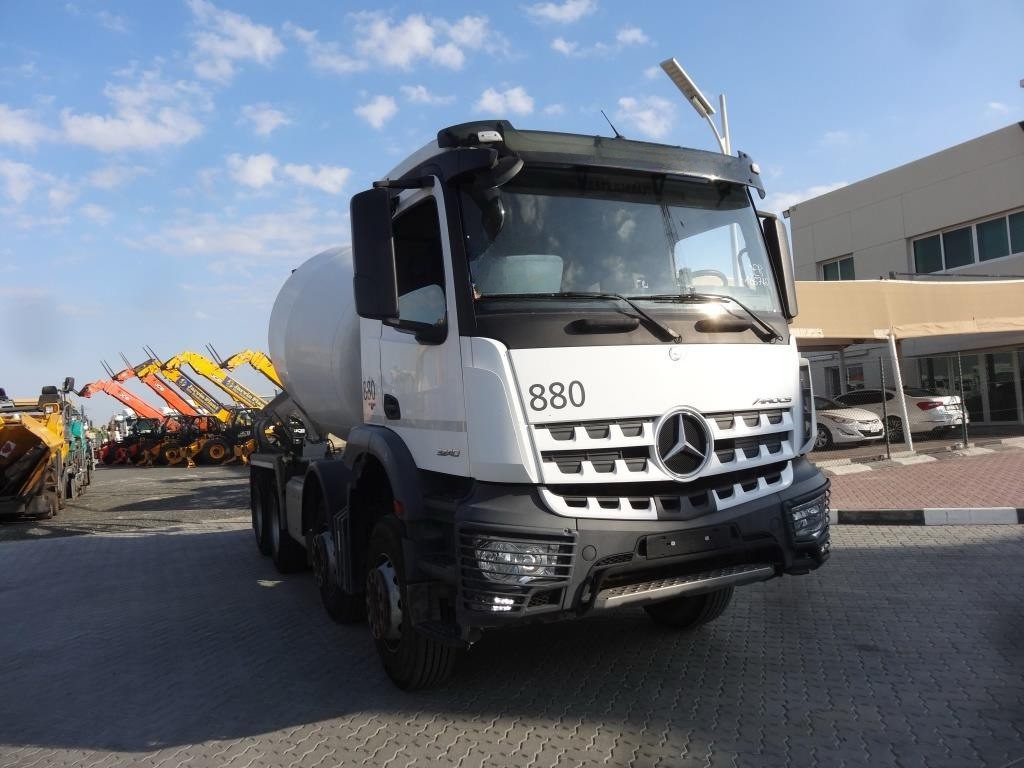 Автобетоносмеситель Mercedes-Benz Concrete Mixer 3240 Arocs Euro 6