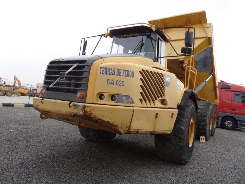 Самосвал Volvo A40D