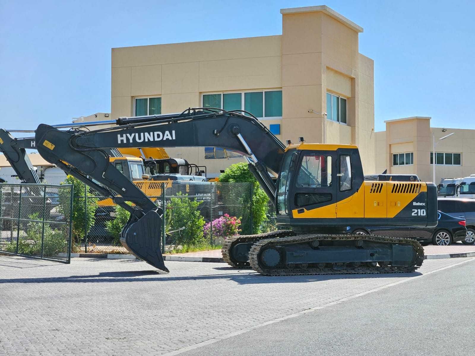 Экскаватор HYUNDAI R210-7