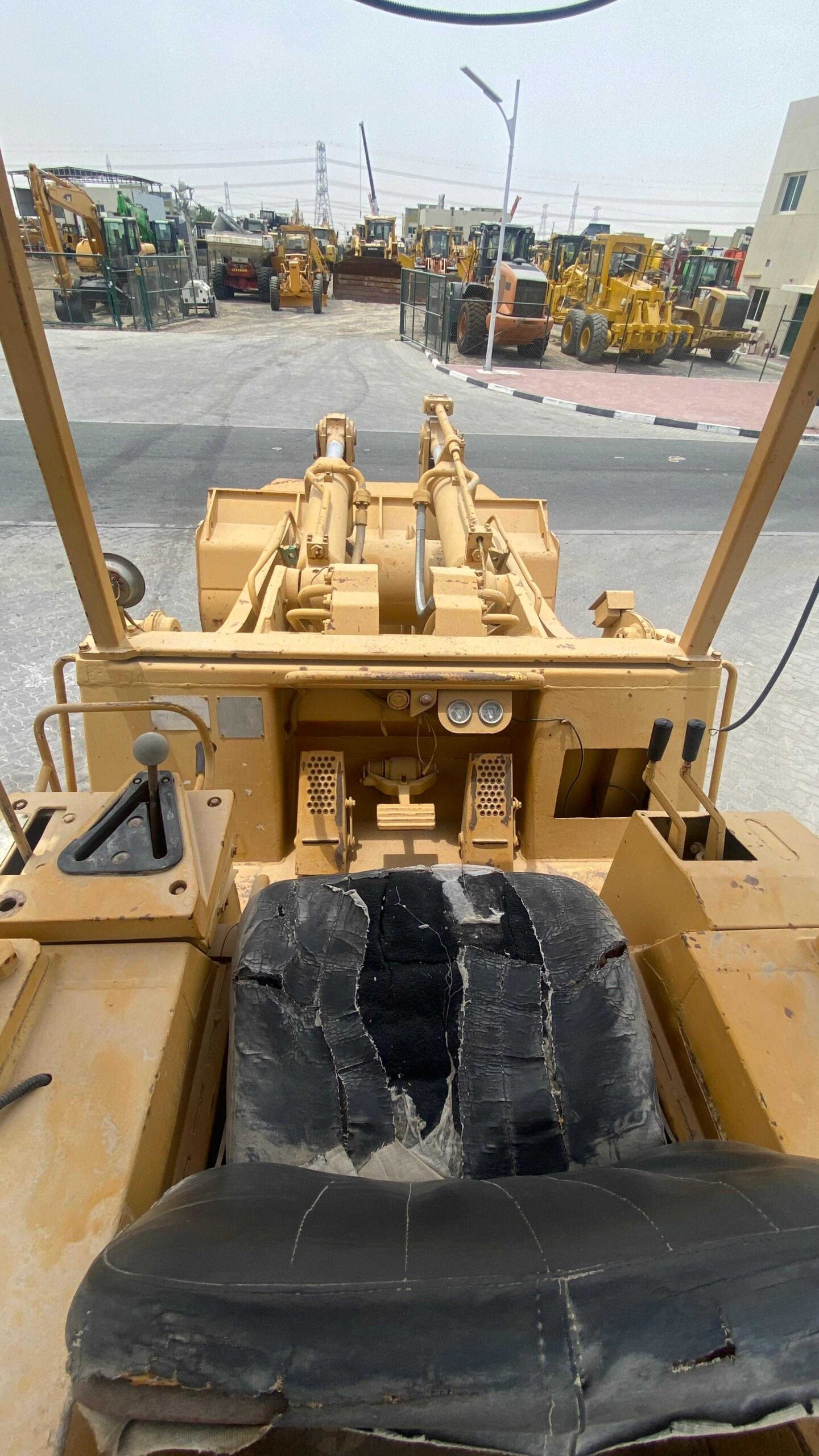 Погрузчик Caterpillar 973