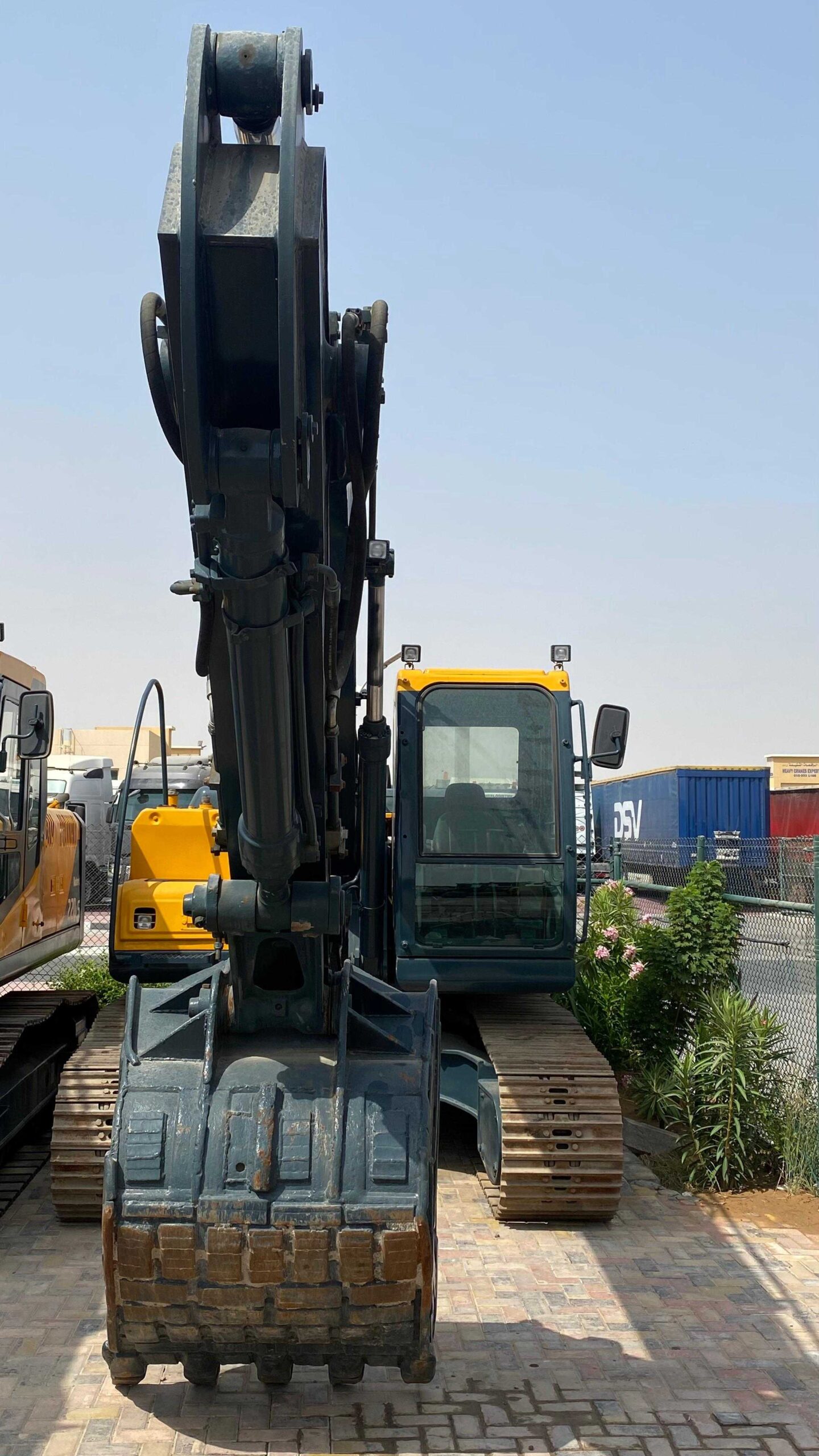 Экскаватор HYUNDAI R210-7
