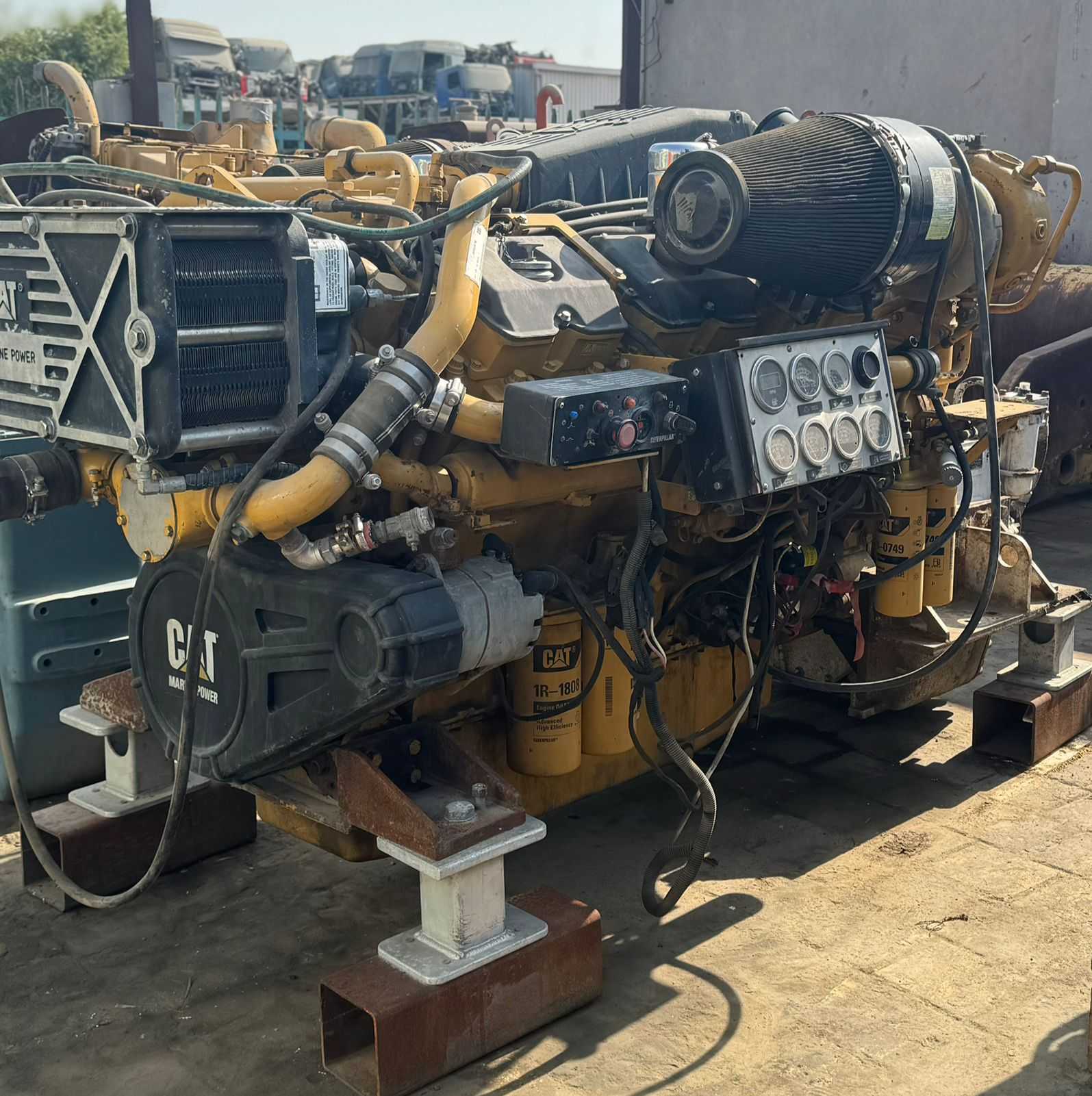 Двигатель Caterpillar (C32)