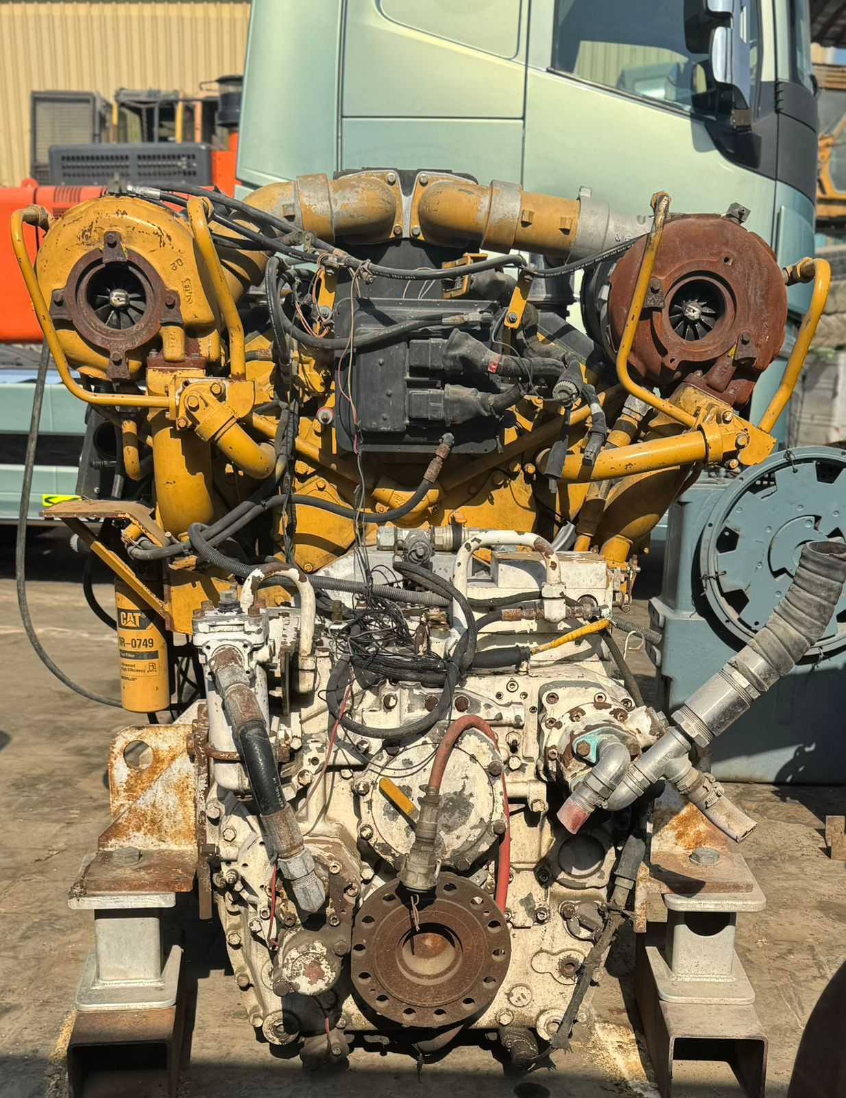 Двигатель Caterpillar (C32)