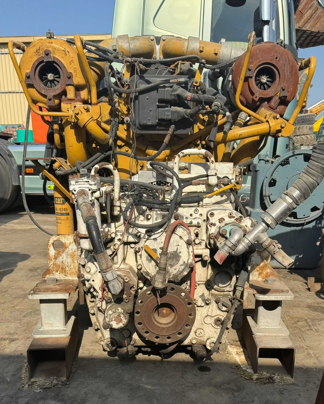 Двигатель Caterpillar (C32)