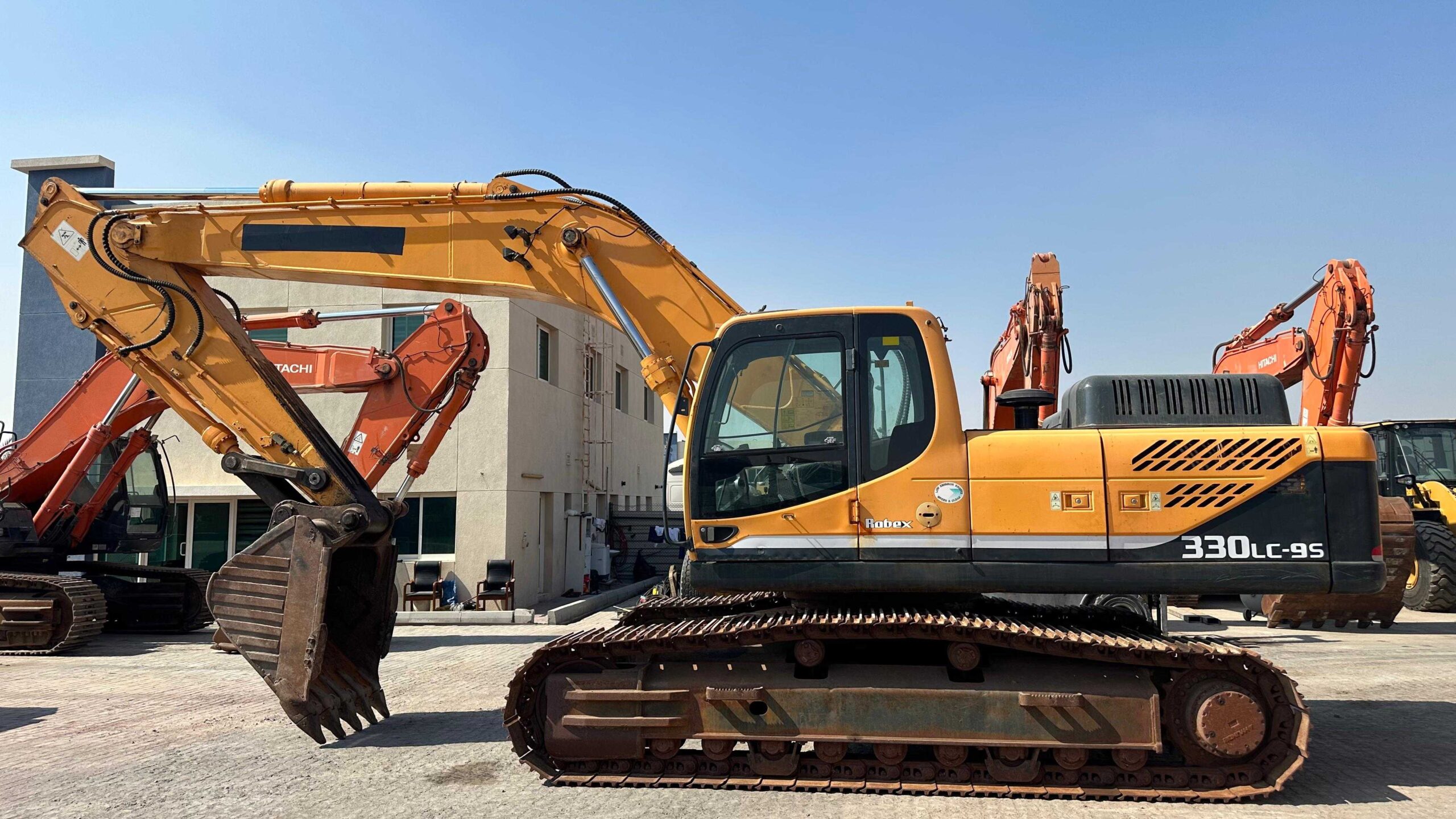 Экскаватор HYUNDAI ROBEX 330LC-9S