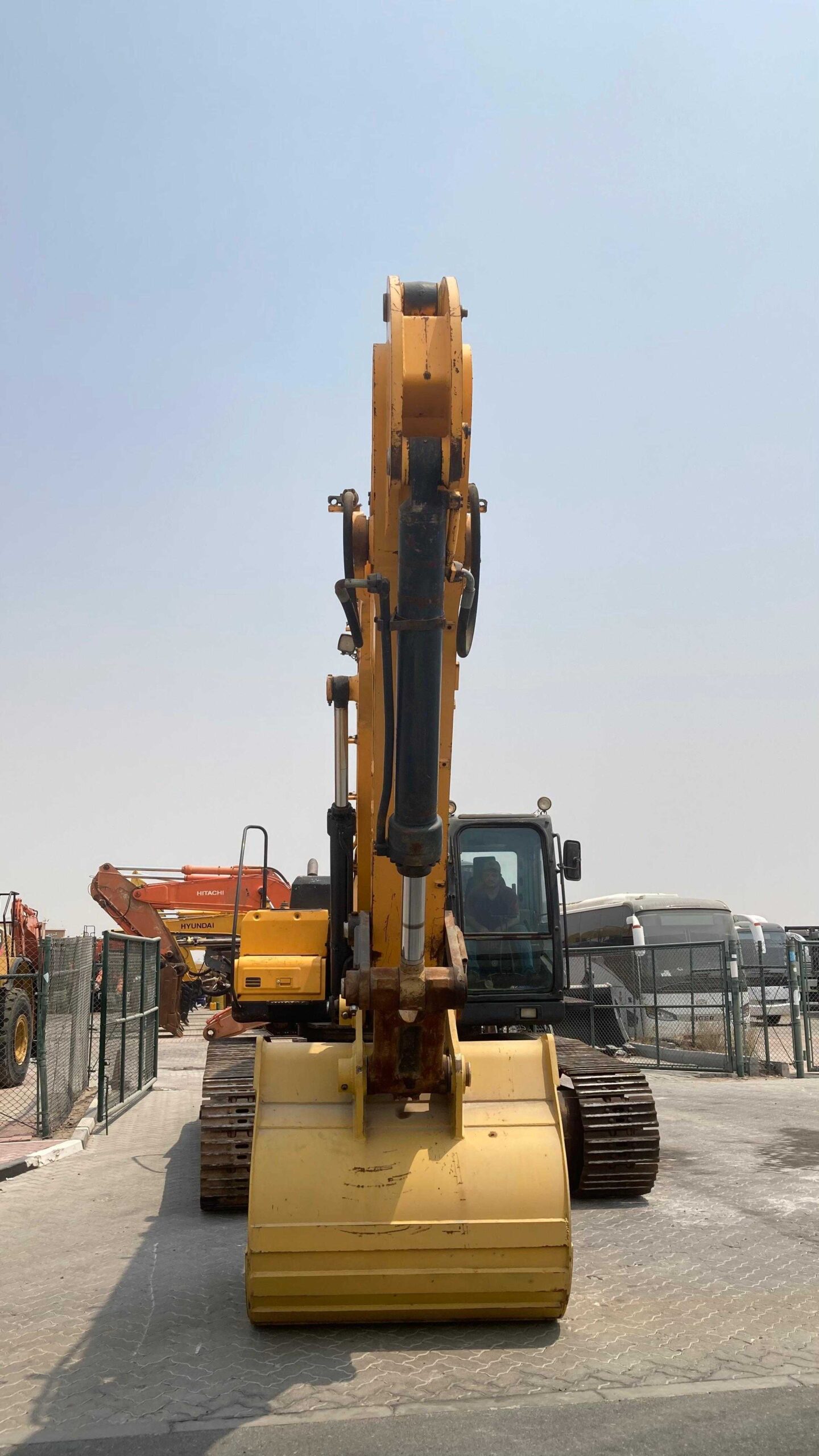 Экскаватор HYUNDAI R500LC-7