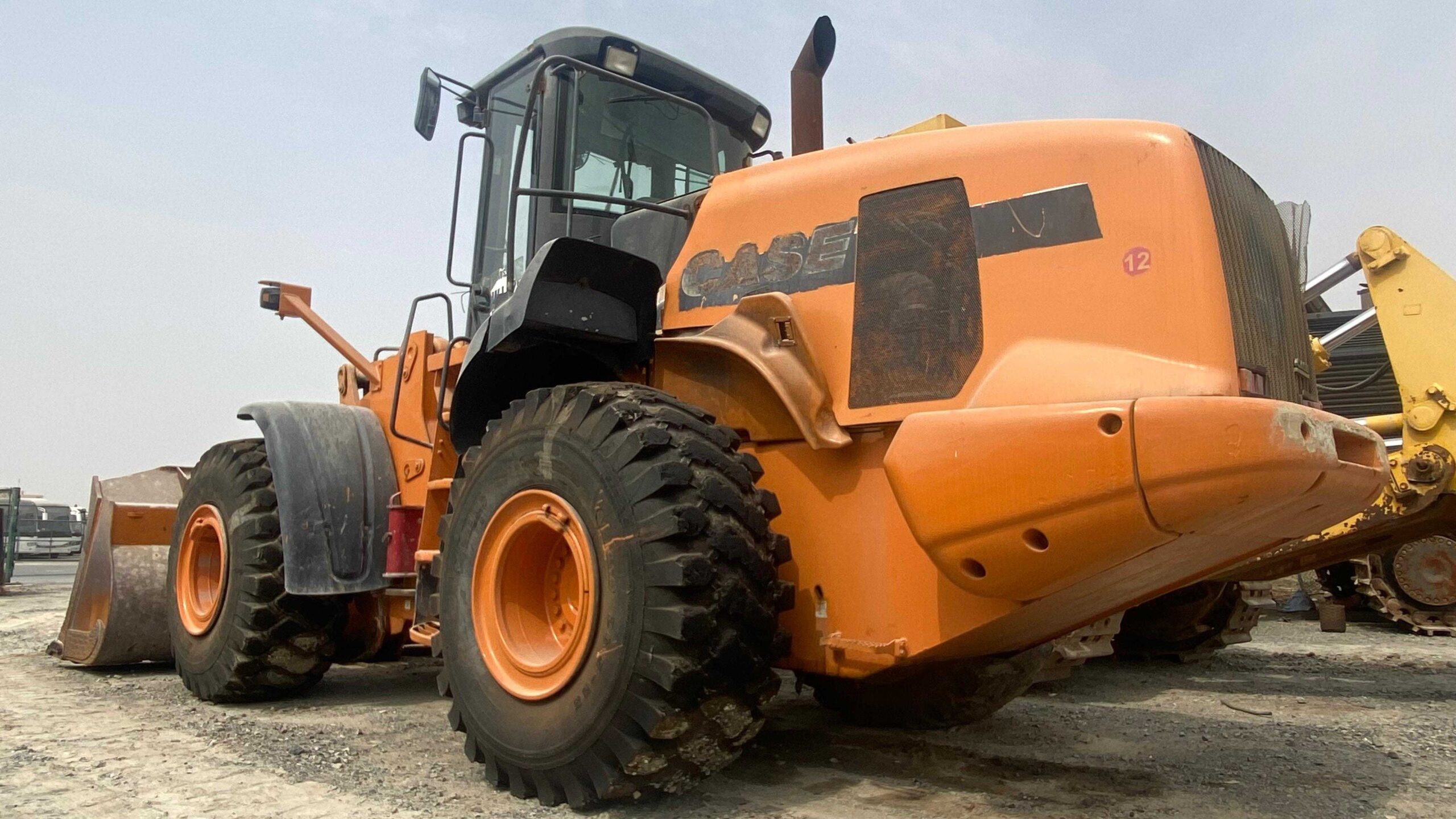 Погрузчик CASE 921E