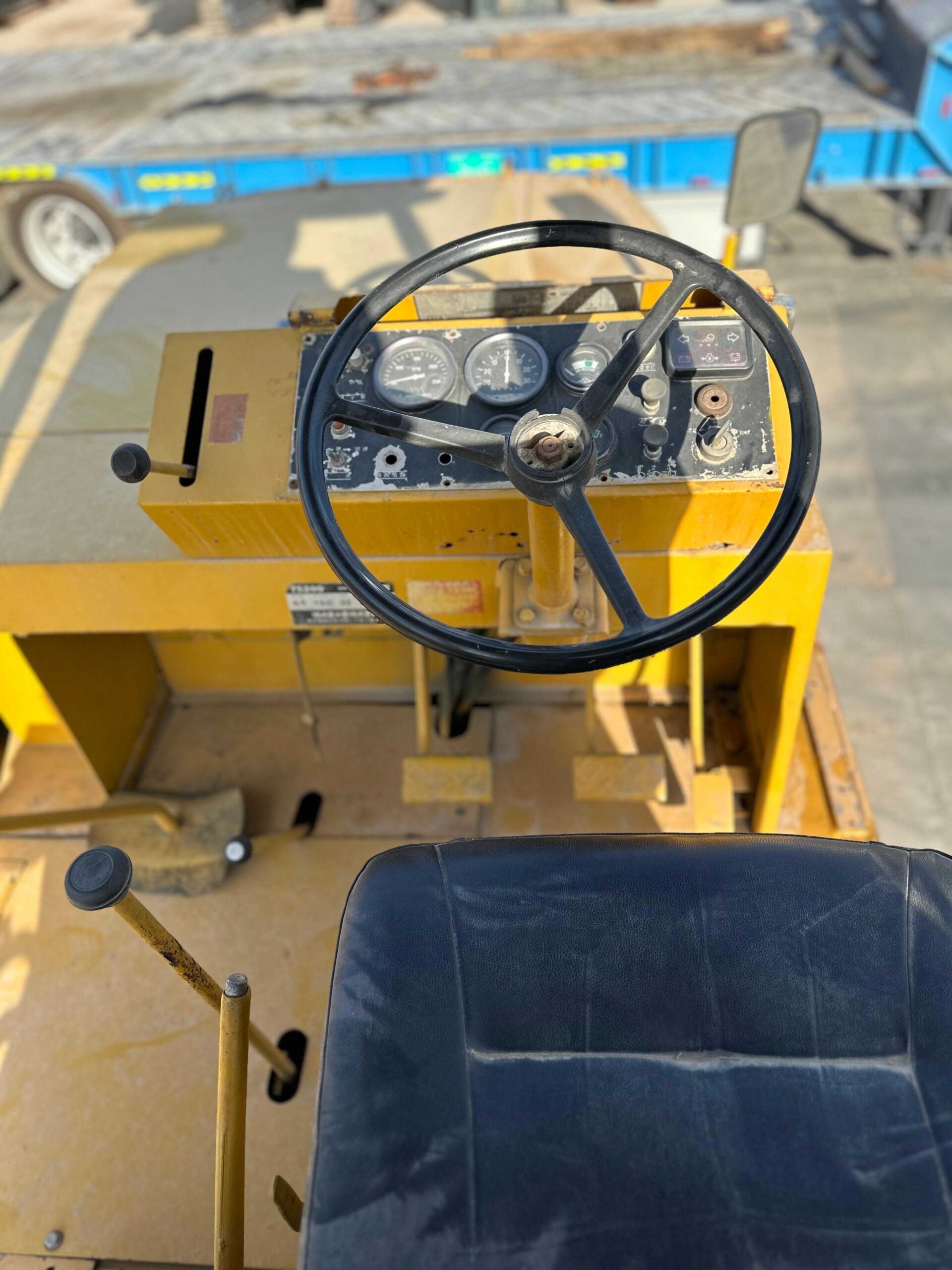 Дорожный каток SAKAI TS200