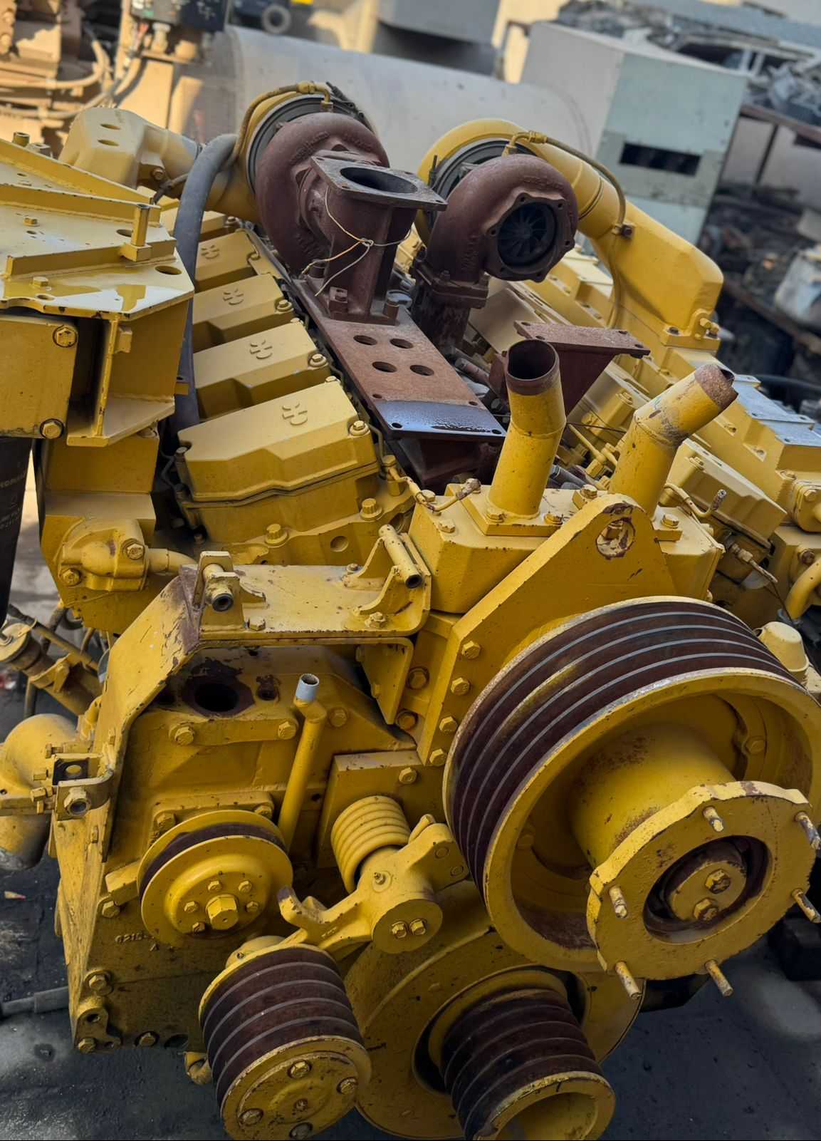 Двигатель KOMATSU (12V140) Двигатель KOMATSU (12V140)