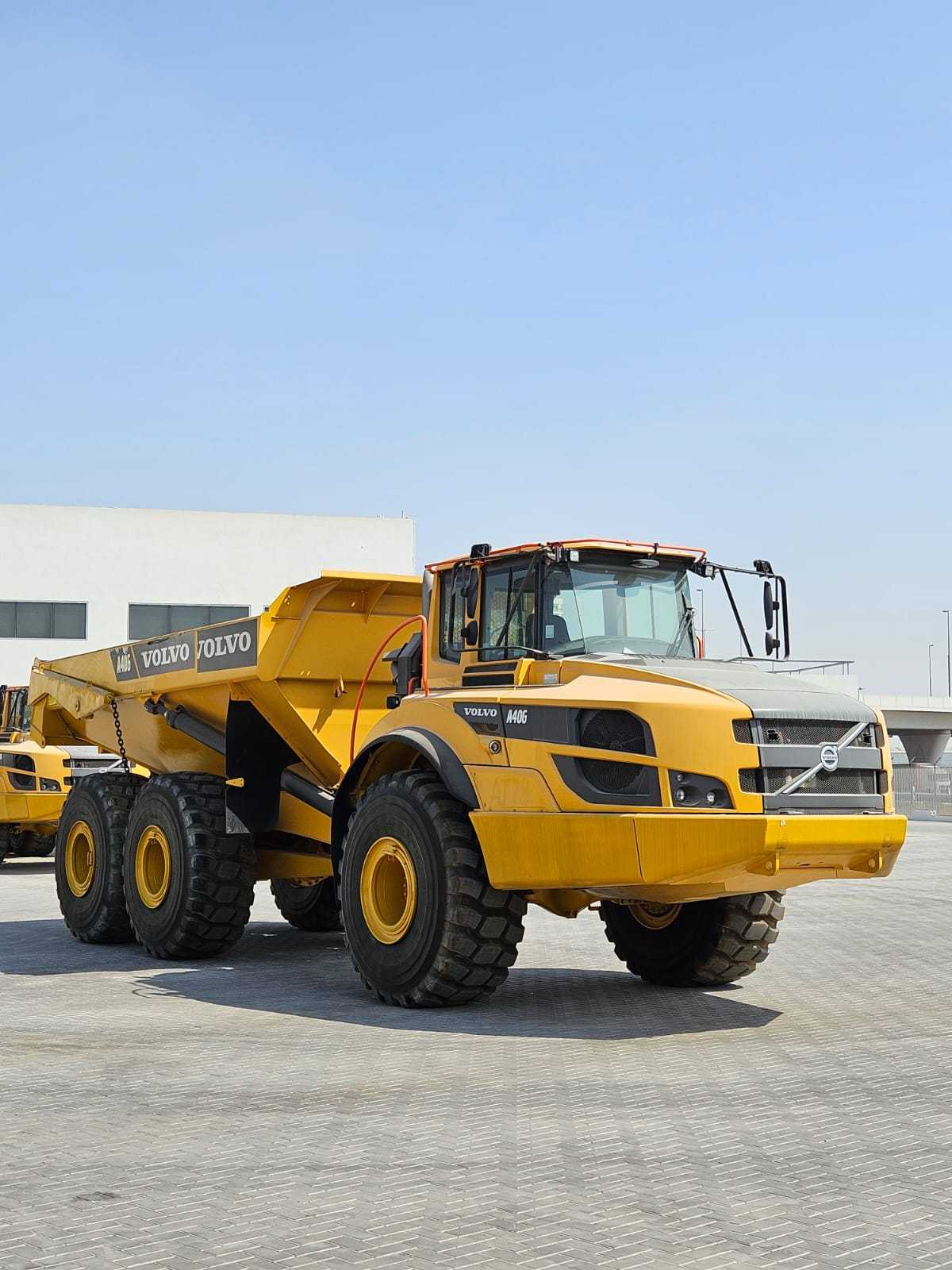 Самосвал VOLVO A40G