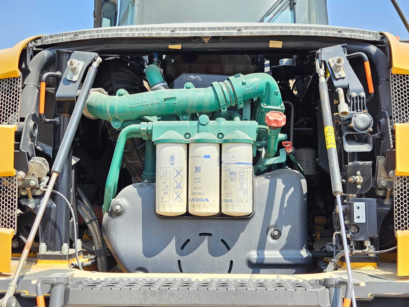 Самосвал VOLVO A40G