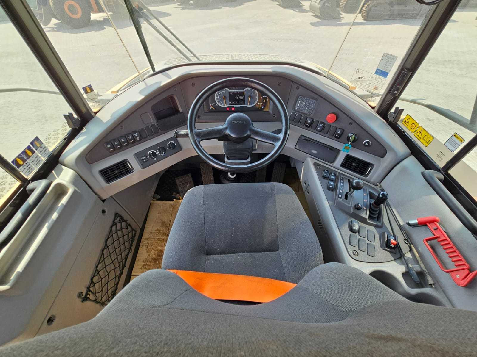Самосвал VOLVO A40G