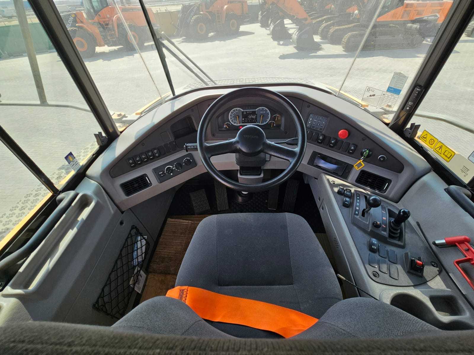 Самосвал VOLVO A40G