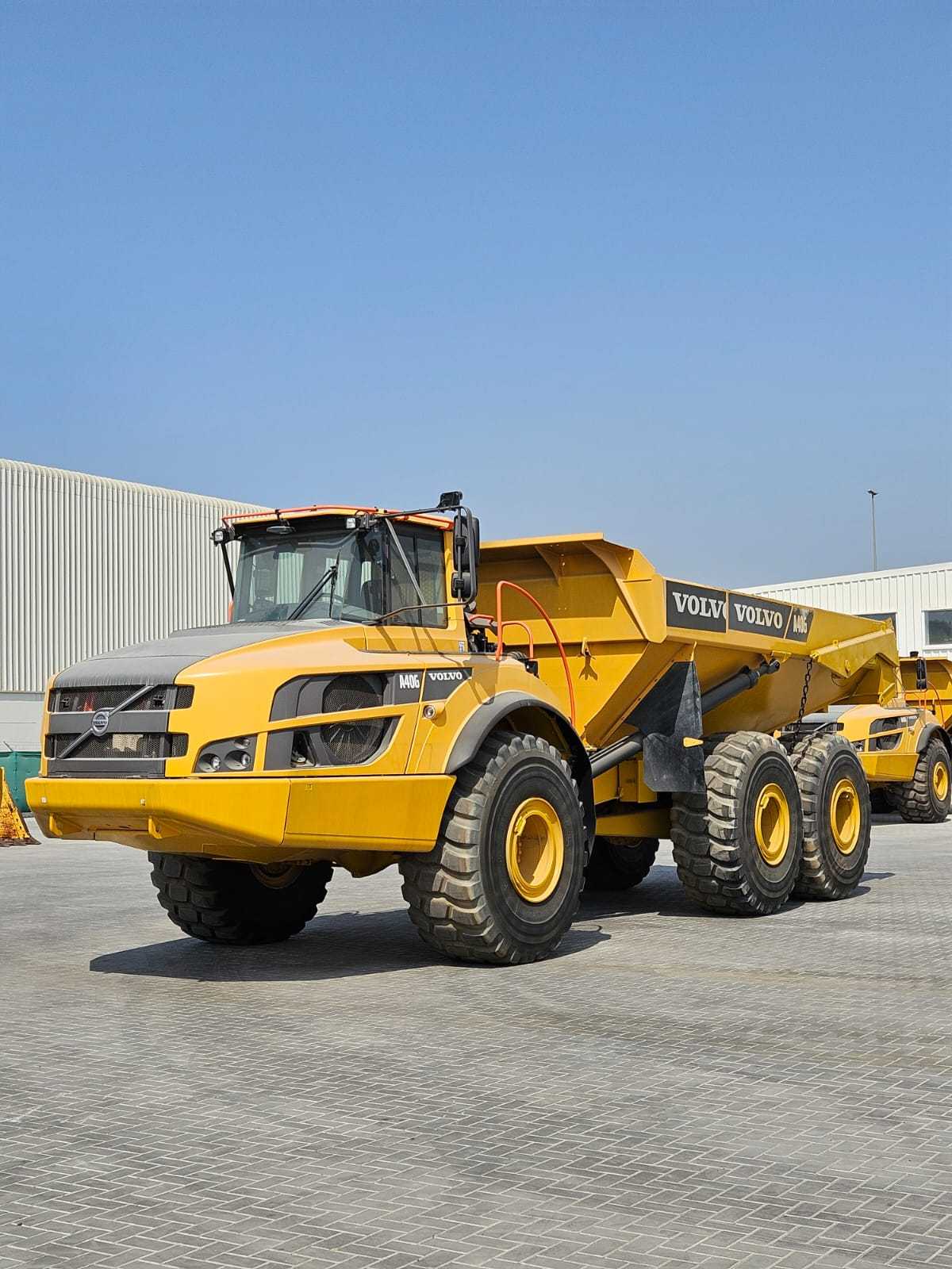 Самосвал VOLVO A40G