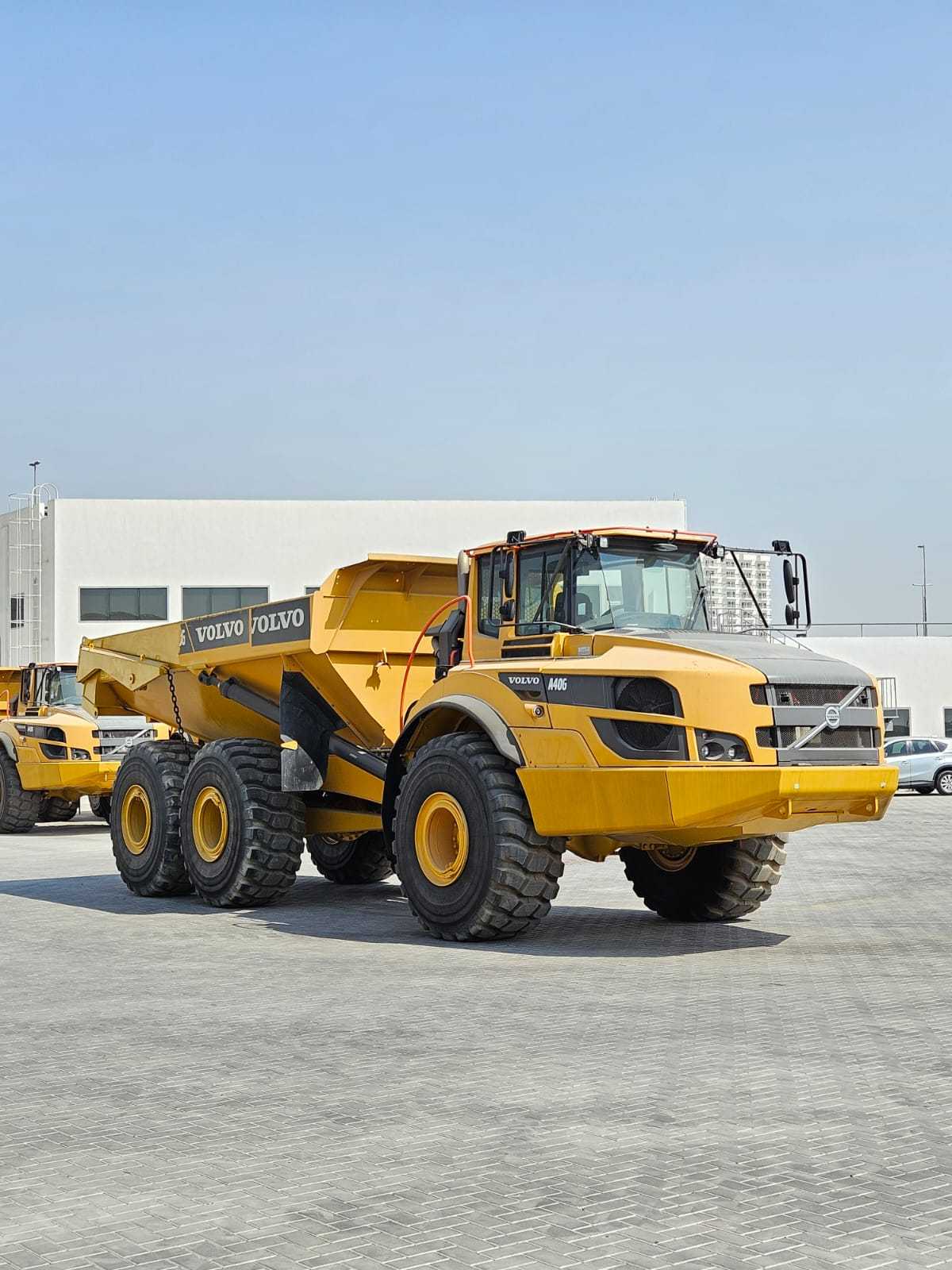 Самосвал VOLVO A40G