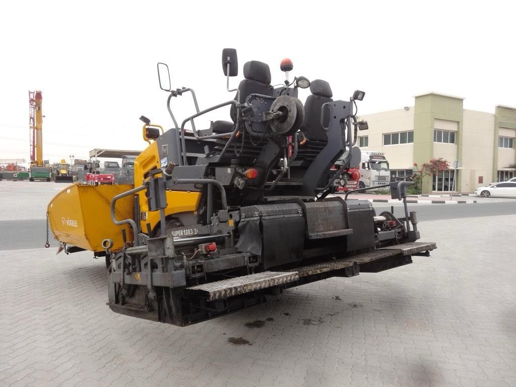 Асфальтоукладчик Vogele Super 1303-3i