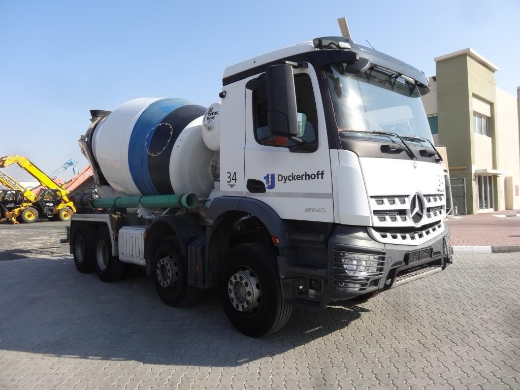 Автобетоносмеситель Mercedes-Benz Concrete Mixer 3240 Arocs Euro 6