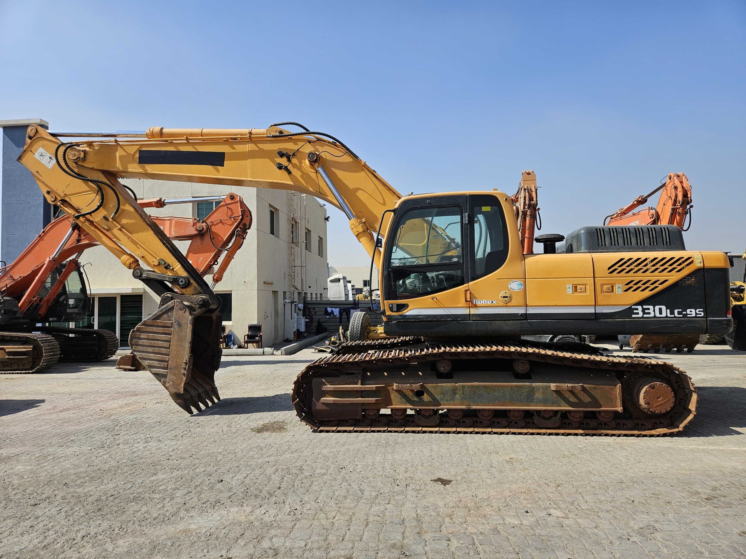 Экскаватор HYUNDAI ROBEX 330LC-9S