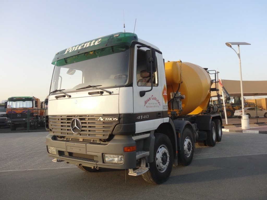 Автобетоносмеситель Mercedes-Benz Actros 4140 Concrete Mixer