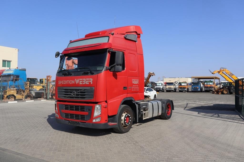 Тягач Volvo Tractor Unit FH460 Euro 5 AD-Blue