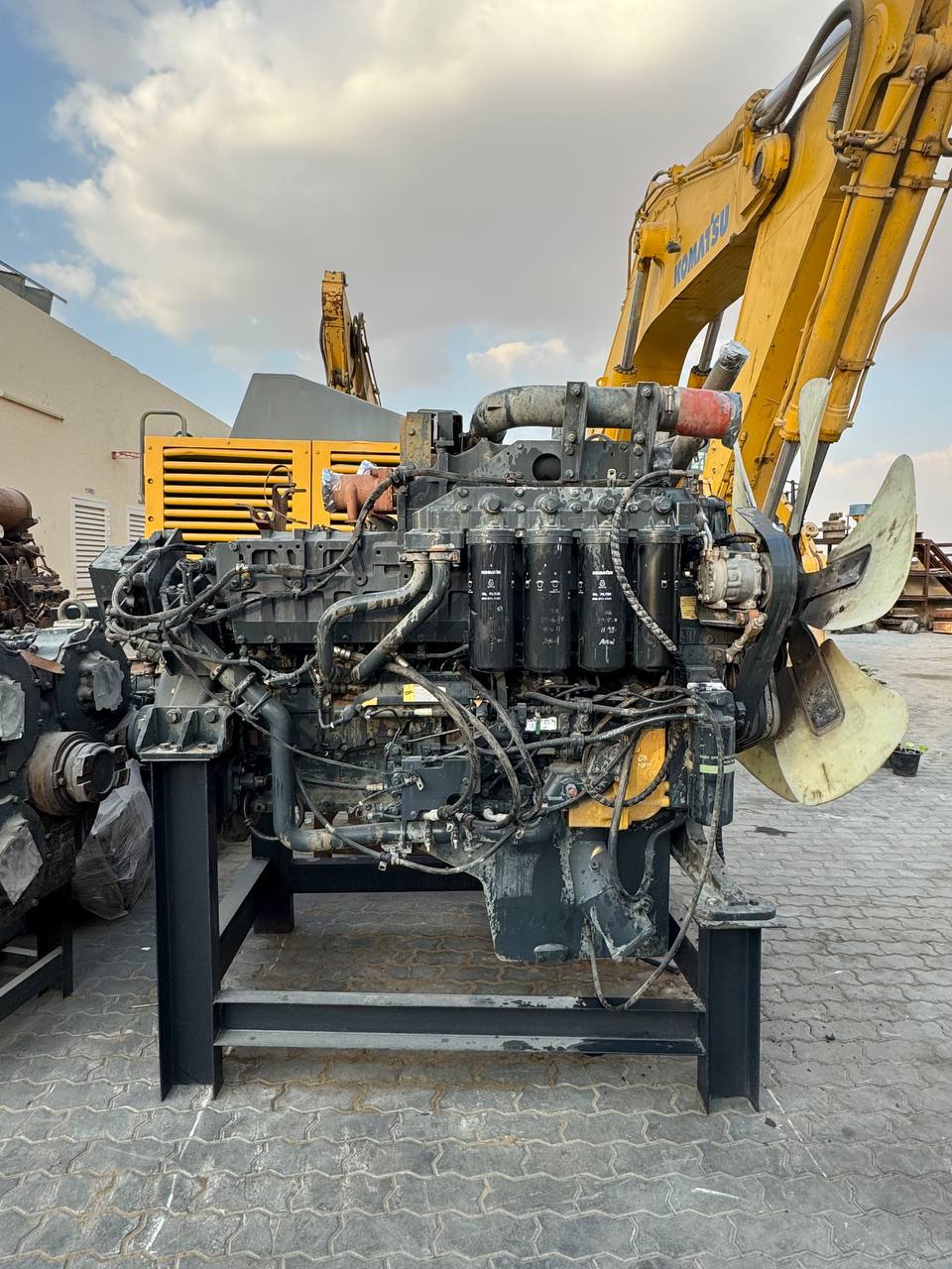 Двигатель Komatsu HD785-7