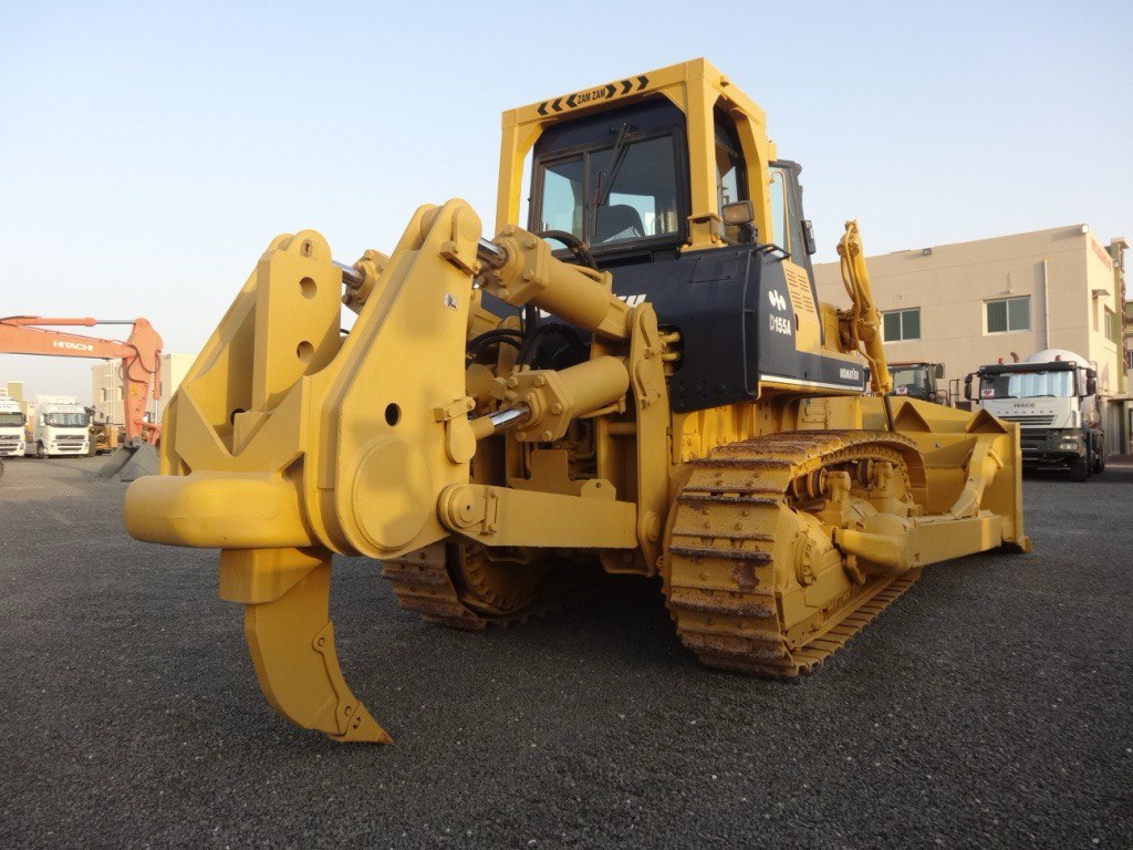 Бульдозер Komatsu D155A-2