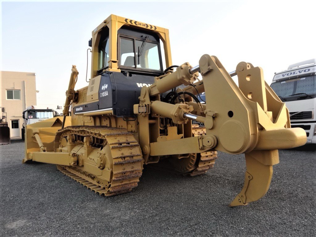 Бульдозер Komatsu D155A-2