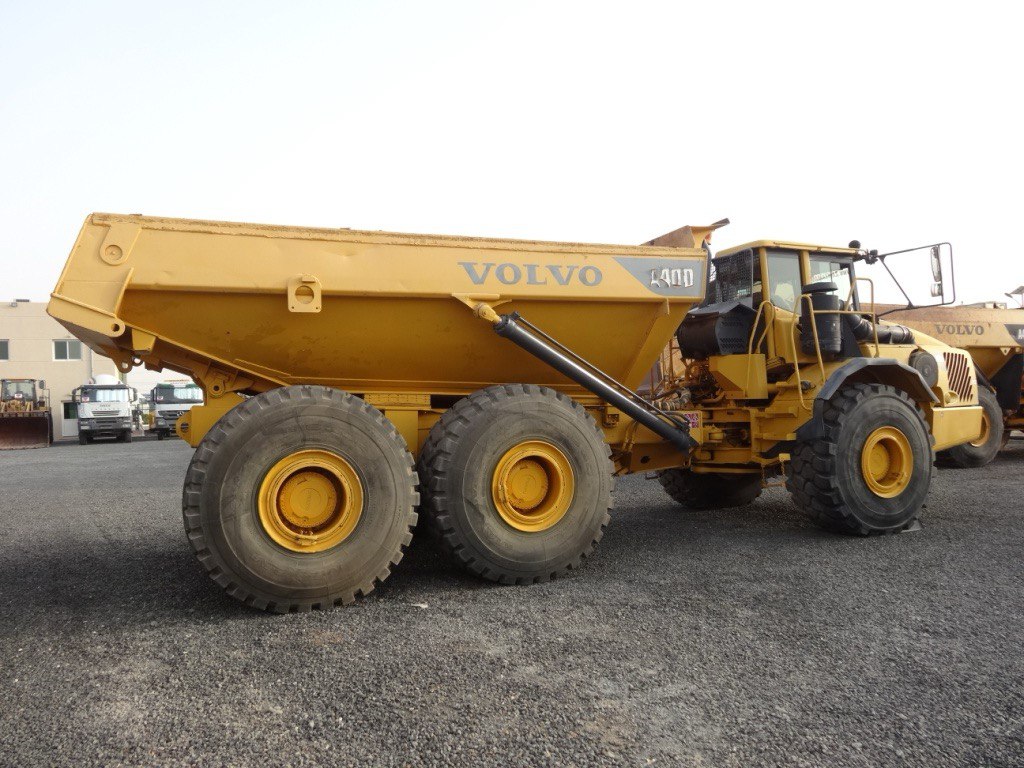Самосвал Volvo A40D