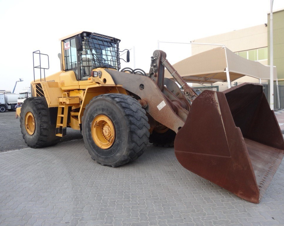 Погрузчик Volvo L220F