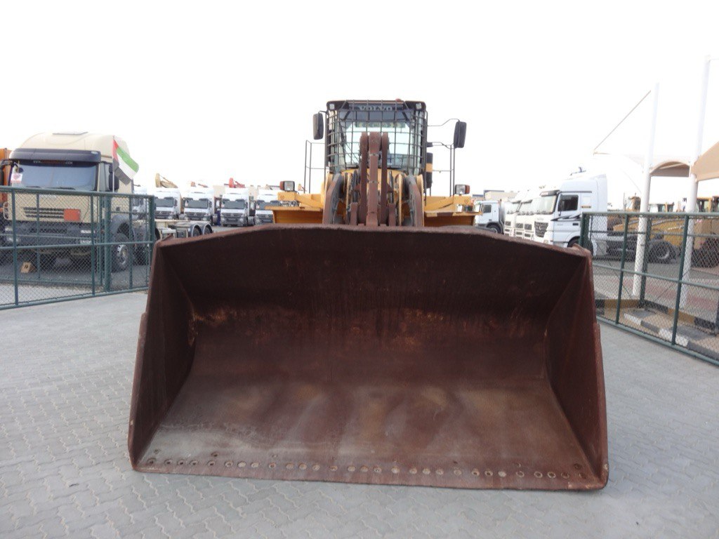Погрузчик Volvo L220F