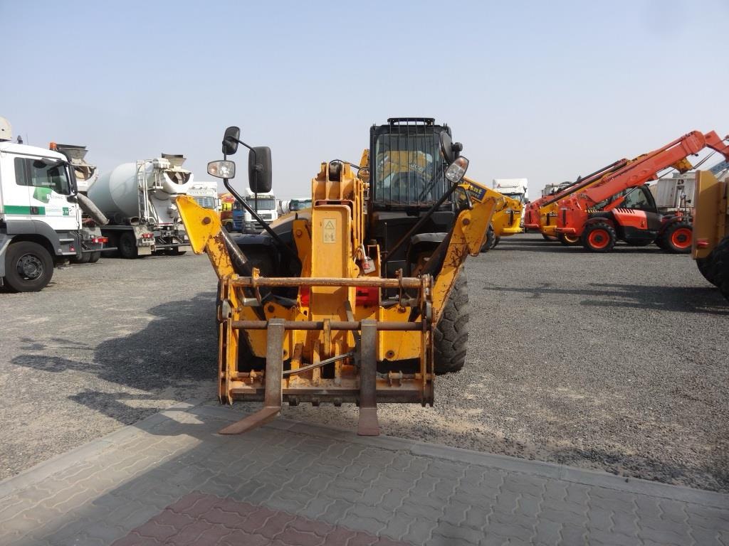 Телескопический погрузчик JCB 540-170