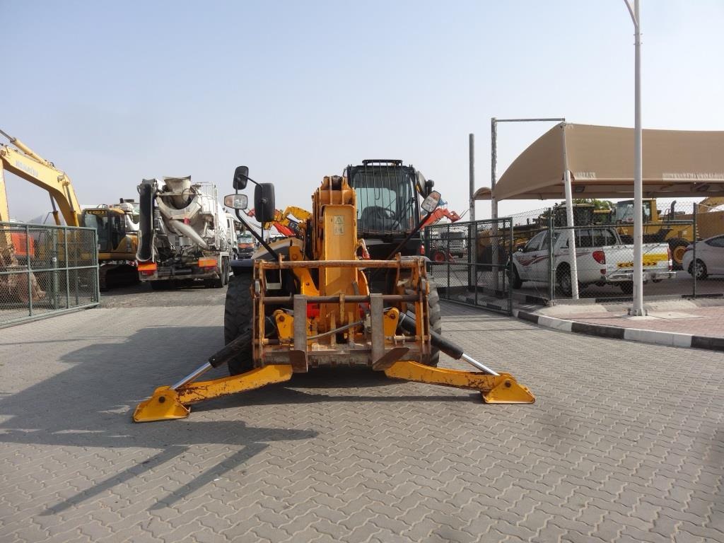 Телескопический погрузчик JCB 540-170